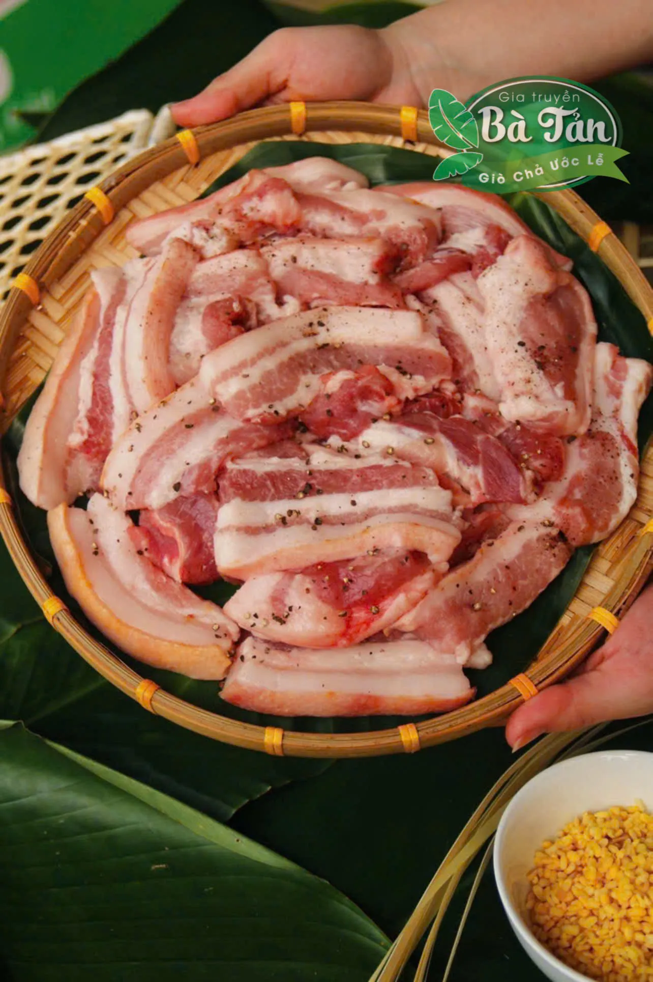 Bánh Chưng Vuông Truyền Thống