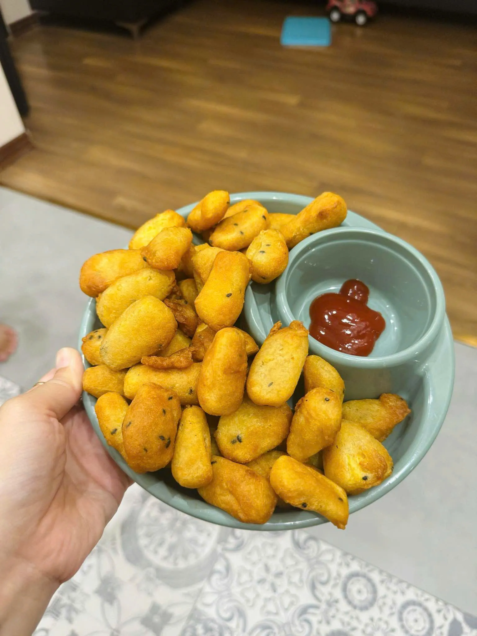 Khoai Lang Kén